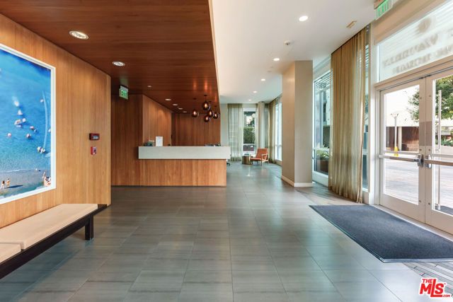 1705 Ocean Avenue 208, Santa Monica, CA 90402