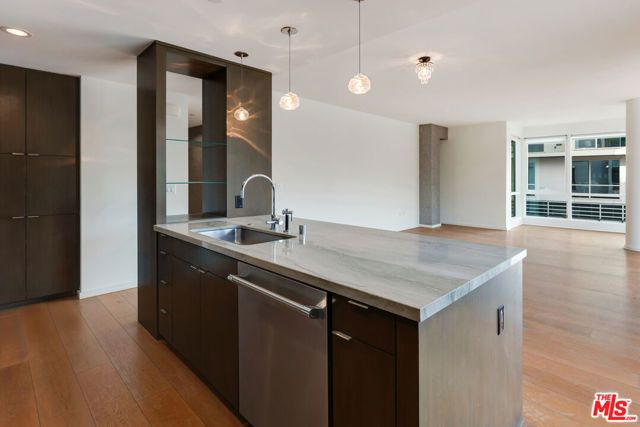 1705 Ocean Avenue 208, Santa Monica, CA 90402