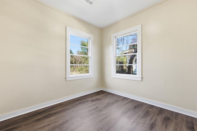 111 Carver Street, Walterboro, SC 29488