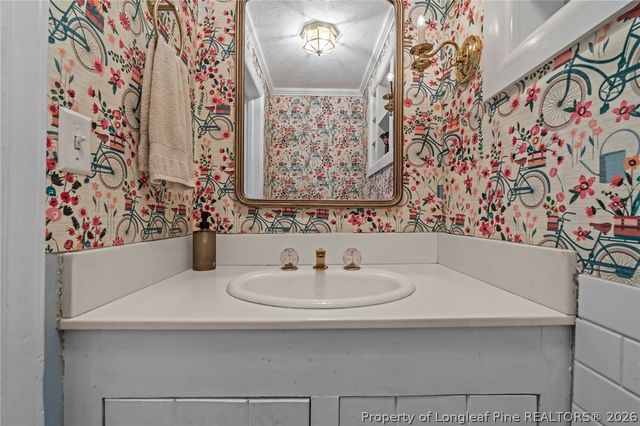 1425 Pine Valley Loop, Fayetteville, NC 28305