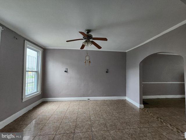 4617 REISTERSTOWN RD, Baltimore, MD 21215