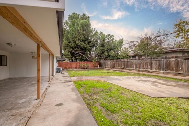 5356 N Bond Street, Fresno, CA 93710