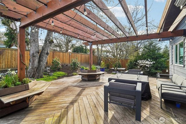 1017 N 31st Street, Renton, WA 98056