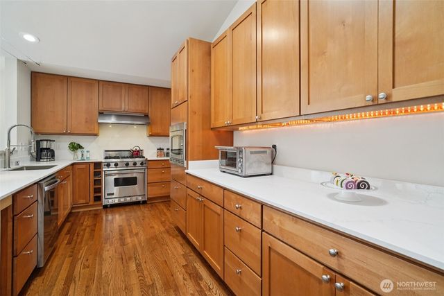 1017 N 31st Street, Renton, WA 98056