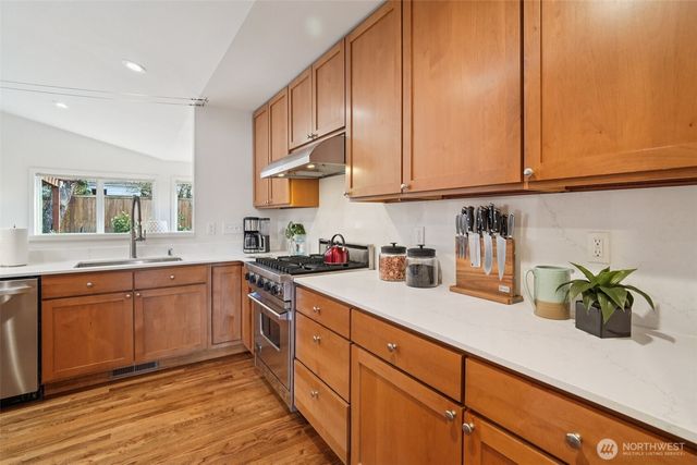 1017 N 31st Street, Renton, WA 98056