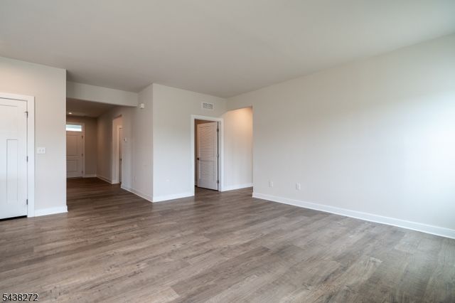 14 Mountain View Ln, Mansfield Twp., NJ 07865