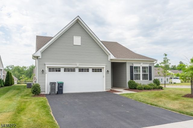 14 Mountain View Ln, Mansfield Twp., NJ 07865