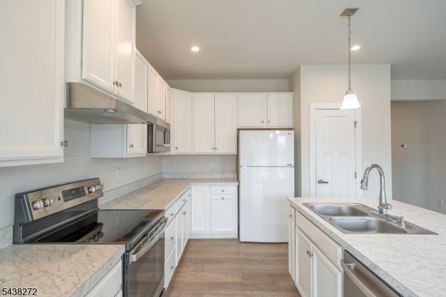14 Mountain View Ln, Mansfield Twp., NJ 07865
