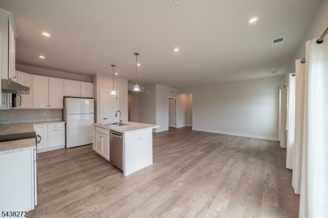 14 Mountain View Ln, Mansfield Twp., NJ 07865