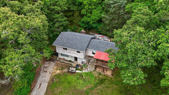 16211 Lakewood Drive, Sale Creek, TN 37373