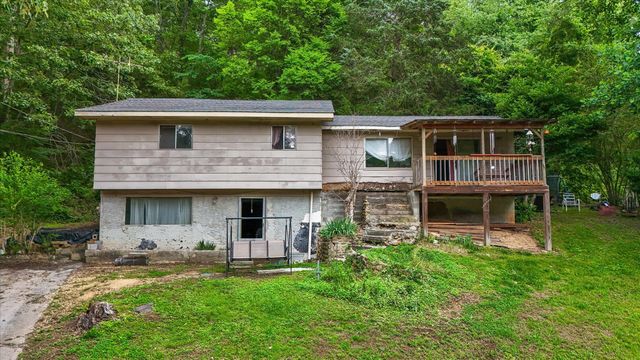 16211 Lakewood Drive, Sale Creek, TN 37373