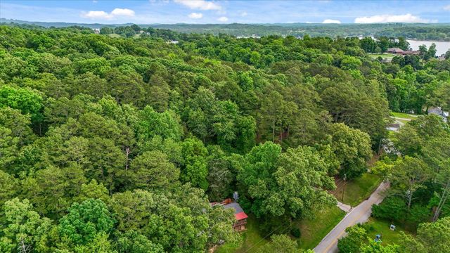 16211 Lakewood Drive, Sale Creek, TN 37373