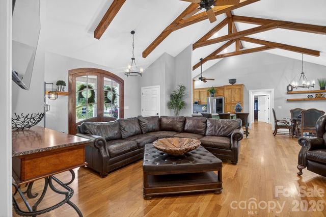 2447 Thornfield Drive, Lenoir, NC 28645