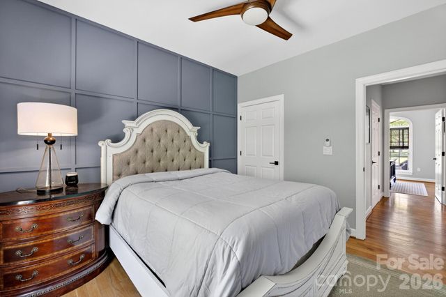 2447 Thornfield Drive, Lenoir, NC 28645