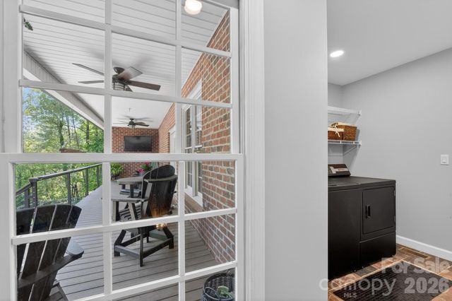 2447 Thornfield Drive, Lenoir, NC 28645