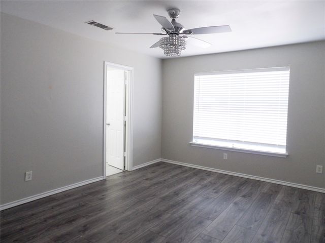 223 Juniper Ridge Court, Desoto, TX 75115