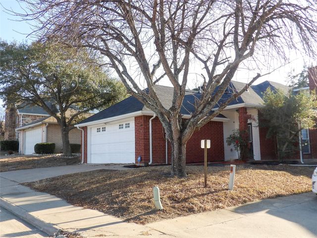 223 Juniper Ridge Court, Desoto, TX 75115