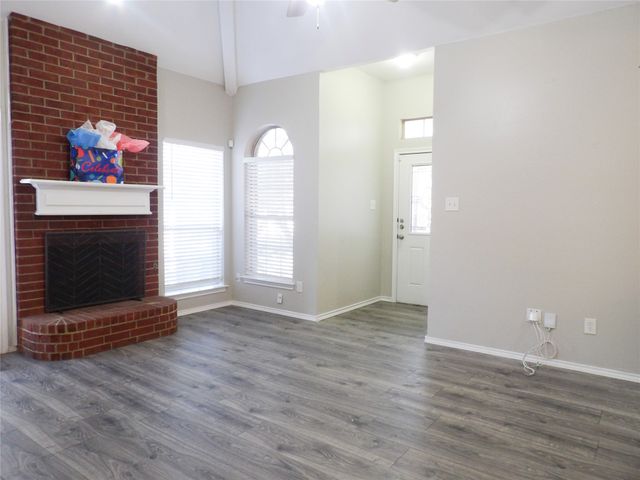 223 Juniper Ridge Court, Desoto, TX 75115