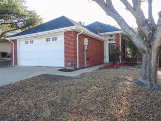 223 Juniper Ridge Court, Desoto, TX 75115