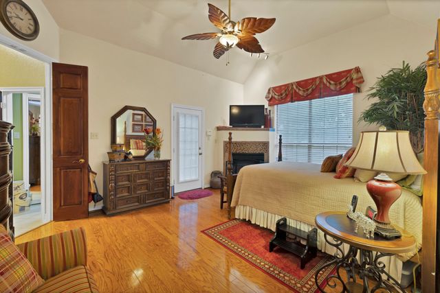 123 Native Circle, Lancaster, TX 75146