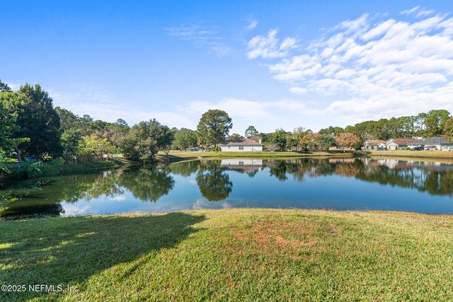 10734 CHAMBERS Way E, Jacksonville, FL 32257