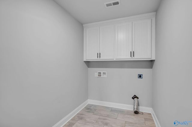 26413 Ashland Ridge Lane, Athens, AL 35613