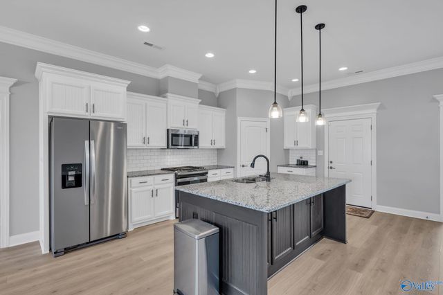 26413 Ashland Ridge Lane, Athens, AL 35613