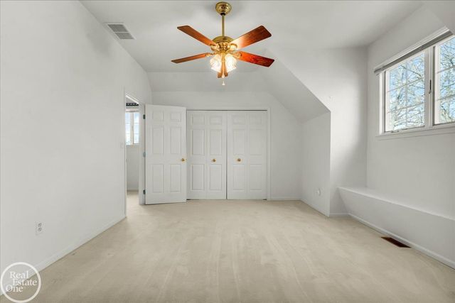 663 N Riverside Avenue, St Clair, MI 48079