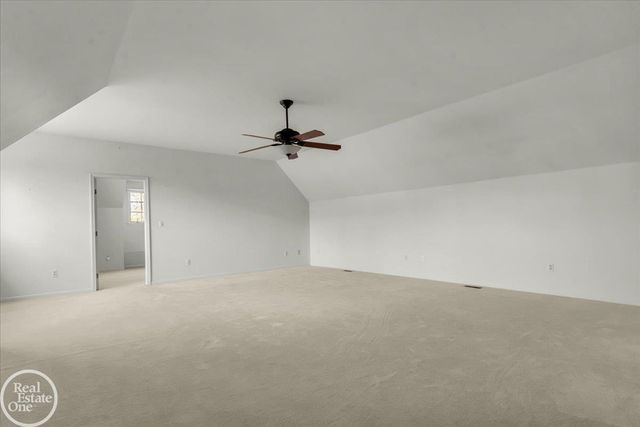 663 N Riverside Avenue, St Clair, MI 48079
