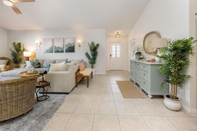 20 CORMORANT COURT, Palm Coast, FL 32137