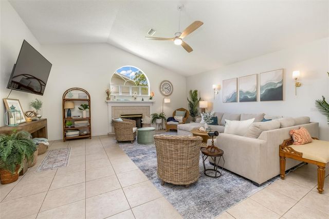 20 CORMORANT COURT, Palm Coast, FL 32137