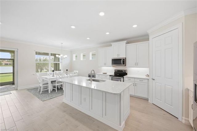 491 Polihale WAY, Naples, FL 34114