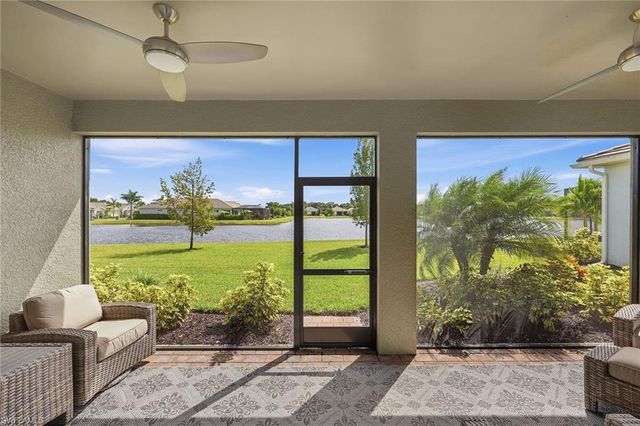 491 Polihale WAY, Naples, FL 34114