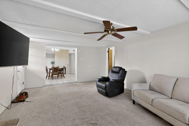 6311 Driscoll Avenue NE, Albuquerque, NM 87109