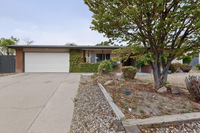 6311 Driscoll Avenue NE, Albuquerque, NM 87109