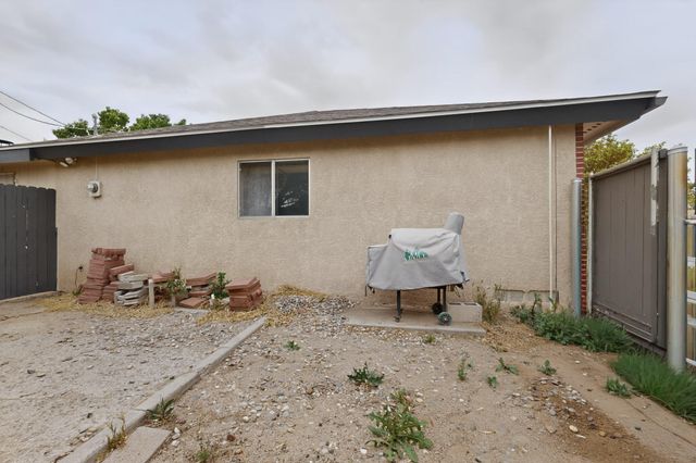 6311 Driscoll Avenue NE, Albuquerque, NM 87109
