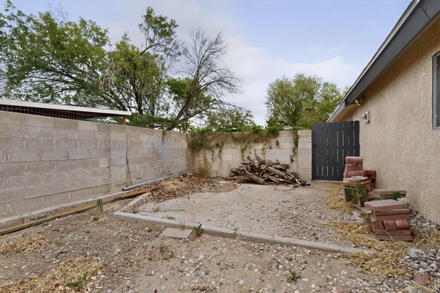 6311 Driscoll Avenue NE, Albuquerque, NM 87109