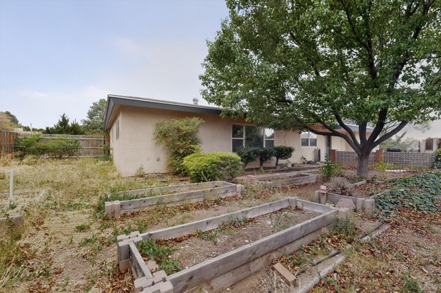 6311 Driscoll Avenue NE, Albuquerque, NM 87109