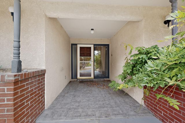 6311 Driscoll Avenue NE, Albuquerque, NM 87109