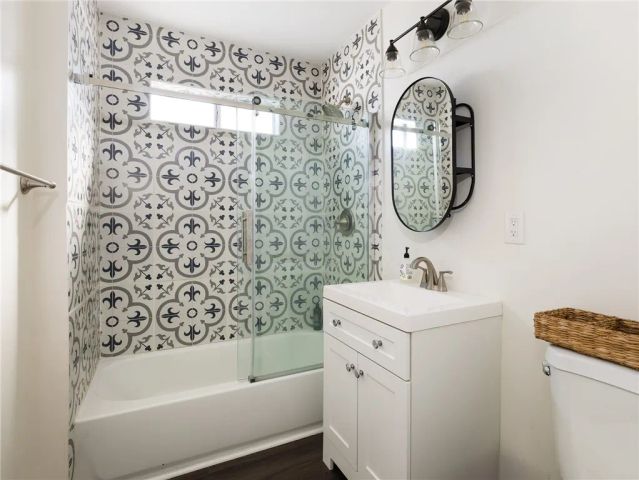 5518 W 117th Street, Hawthorne, CA 90304