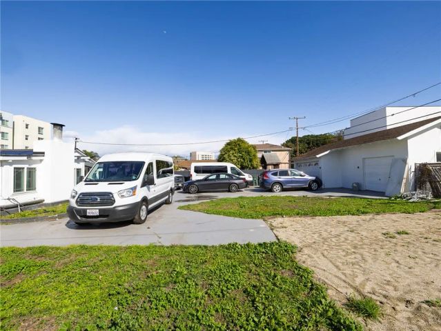 5518 W 117th Street, Hawthorne, CA 90304