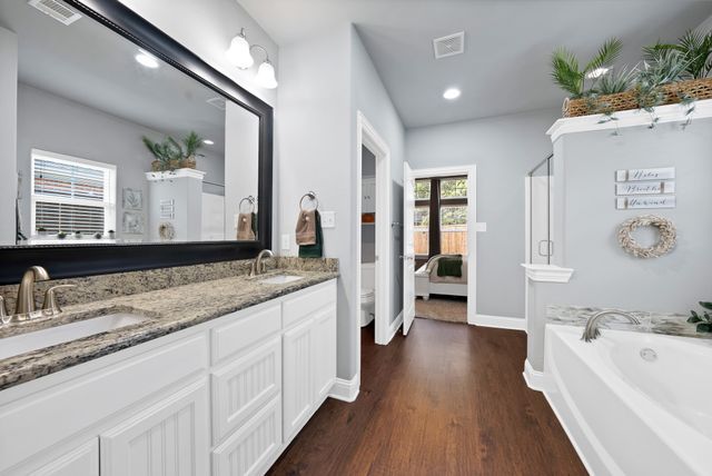 603 Cain Street, Lake Dallas, TX 75065