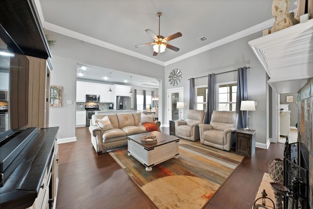 603 Cain Street, Lake Dallas, TX 75065