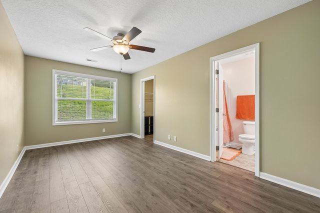204 Woodland Valley Lane, Clarksville, TN 37040