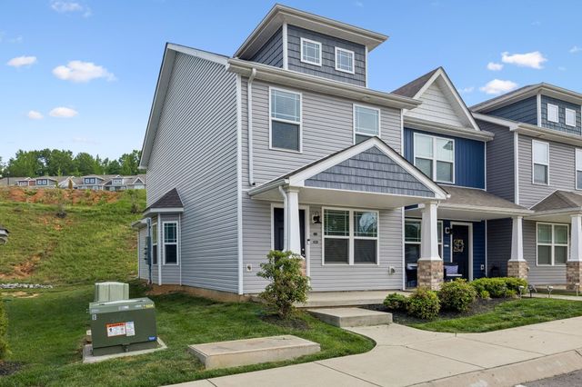 204 Woodland Valley Lane, Clarksville, TN 37040