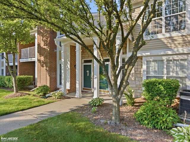 56429 Scotland Boulevard, Shelby Twp, MI 48316