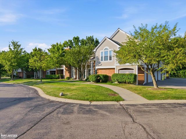 56429 Scotland Boulevard, Shelby Twp, MI 48316