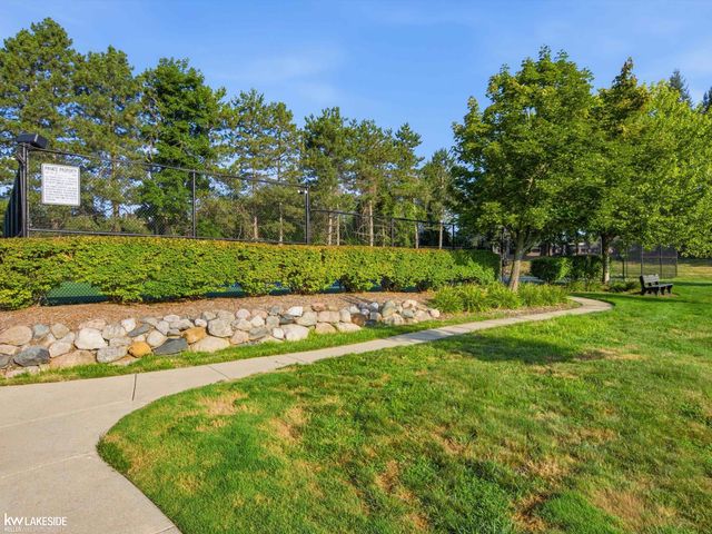 56429 Scotland Boulevard, Shelby Twp, MI 48316