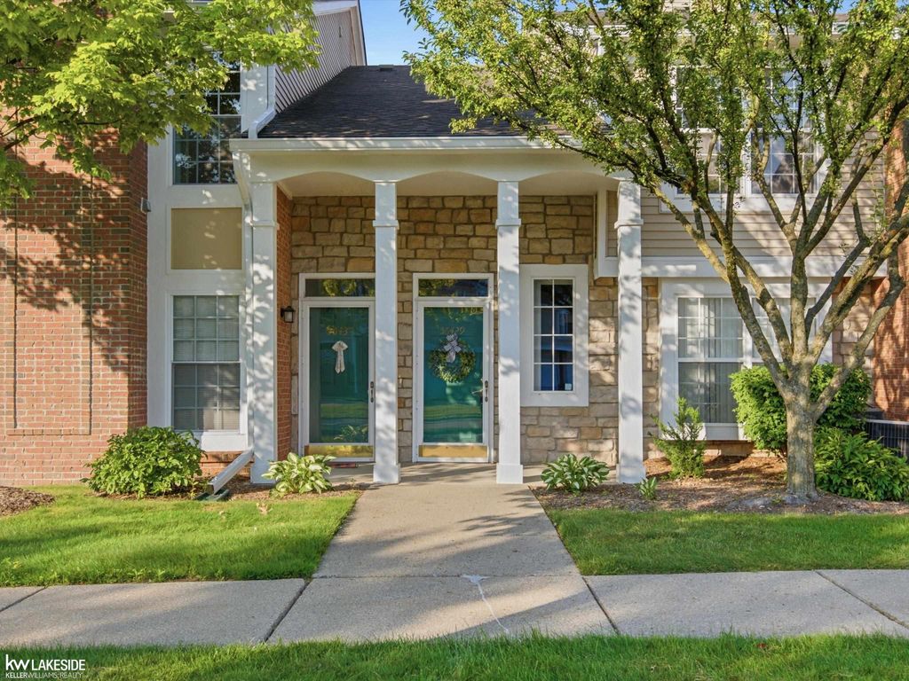 56429 Scotland Boulevard, Shelby Twp, MI 48316