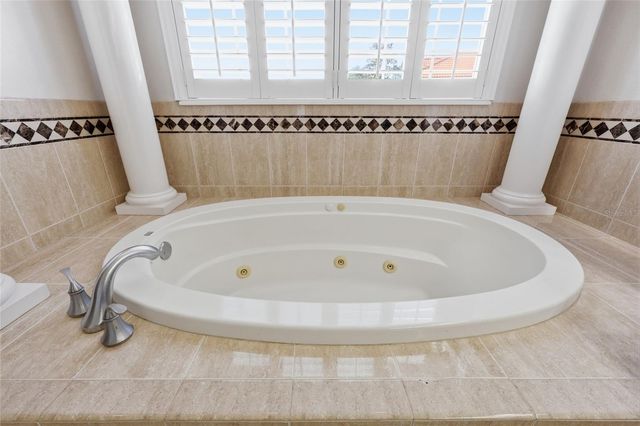 10 WINTER HAVEN COURT, Palm Coast, FL 32164